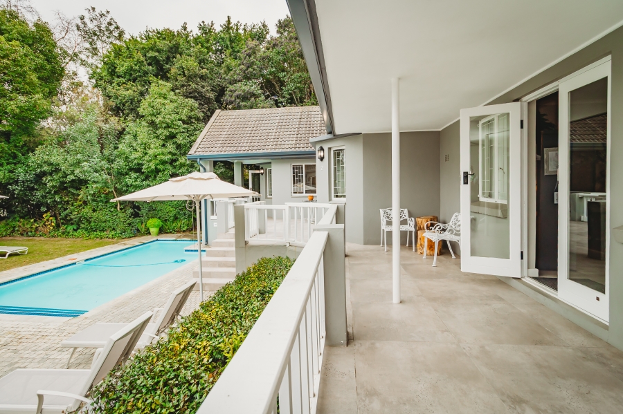 6 Bedroom Property for Sale in Heatherlands Western Cape